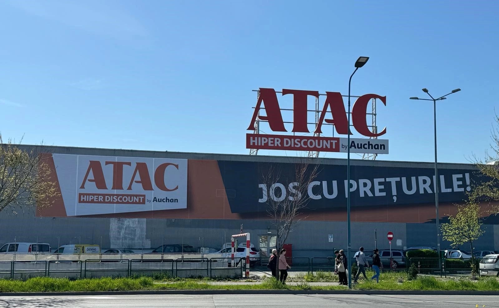 Auchan deschide primul hipermarket discount ATAC la Brașov