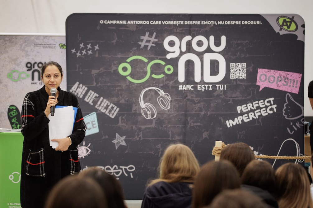 Campania antidrog GROUND, ce vorbește despre emoții, nu despre droguri, implementată în liceele din București