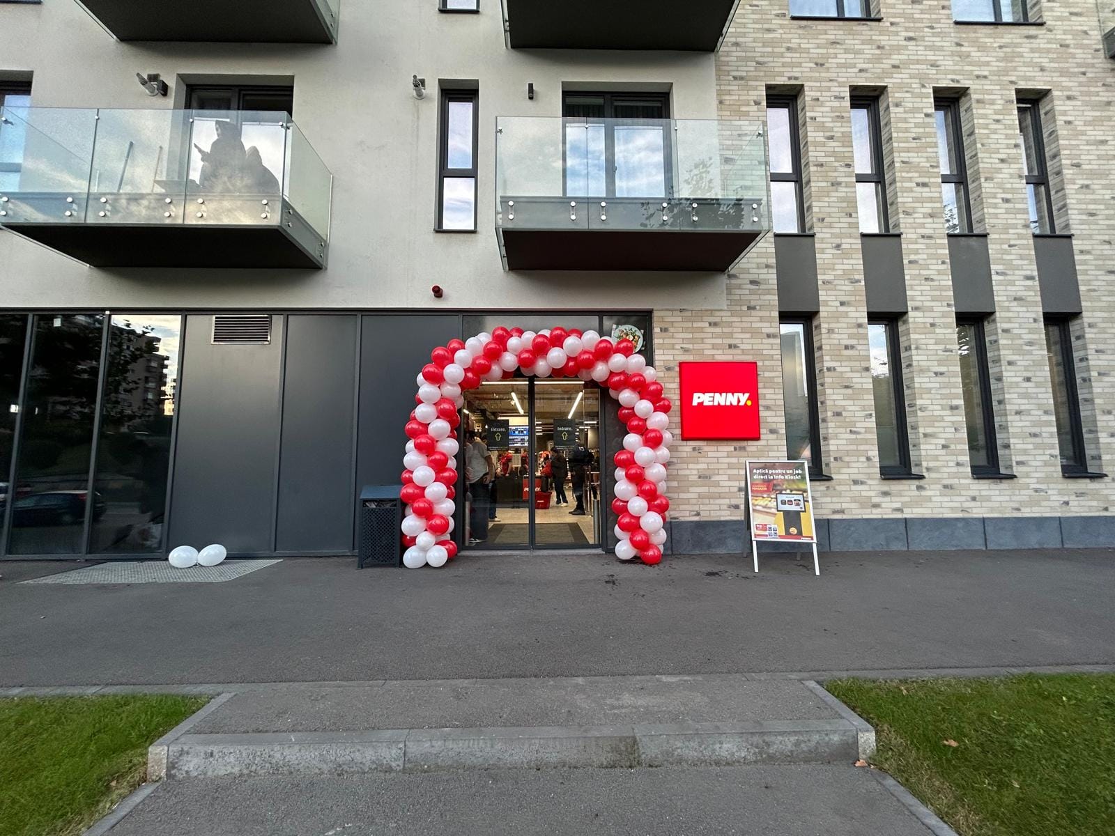 PENNY România ajunge la 383 de unități, odată cu deschiderea unui nou magazin în Cluj-Napoca, pe strada Dâmboviței nr. 12-18