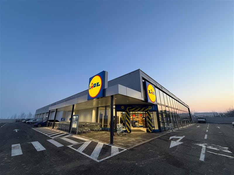 Lidl continuă investițiile pe plan local prin deschiderea a două noi magazine, în municipiul Iași și în comuna Berceni, pe data de 27 martie