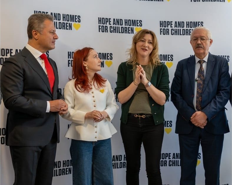 Hope and Homes for Children a inaugurat alături de Kaufland, două case familiale pentru 24 de copii, în județul Iași Hope and Homes for Children a inaugurat alături de Kaufland, două case familiale pentru 24 de copii, în județul Iași