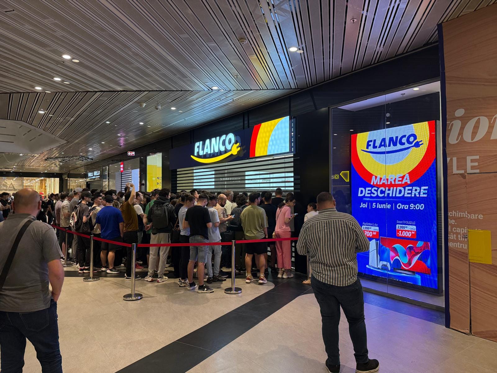 Flanco, primul Smart Discounter electro-IT din România, a deschis cel de-al 13-lea magazin al său din București, în centrul comercial Promenada Mall
