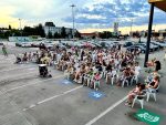 Cinemobilul împlinește 10 ani de activitate și pornește în cel mai mare turneu din țară, cu sprijinul Kaufland