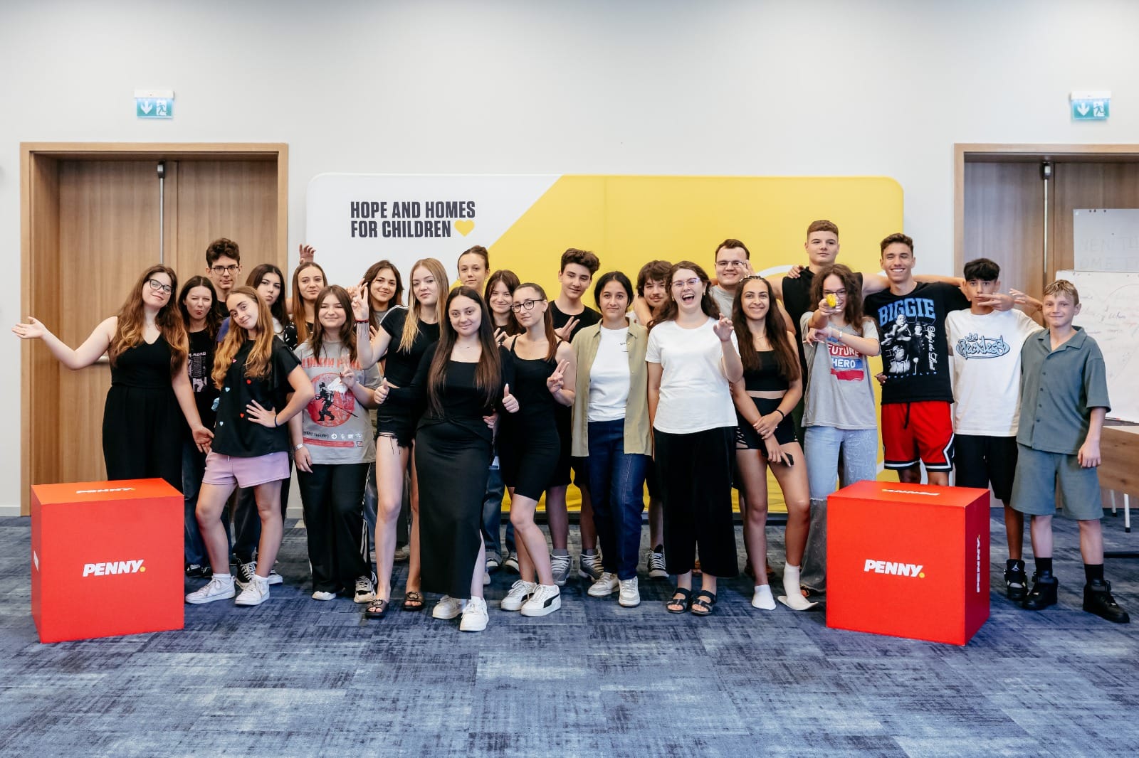 PENNY, alături de Fundația Hope and Homes for Children în proiectul Burselor DAR, dedicat copiilor vulnerabili care excelează în educație, artă și sport
