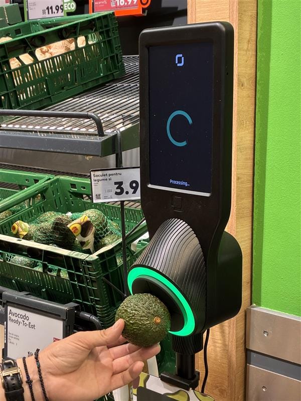 Kaufland România introduce primul scanner pentru avocado, în magazinul Barbu Văcărescu Kaufland România introduce primul scanner pentru avocado, în magazinul Barbu Văcărescu