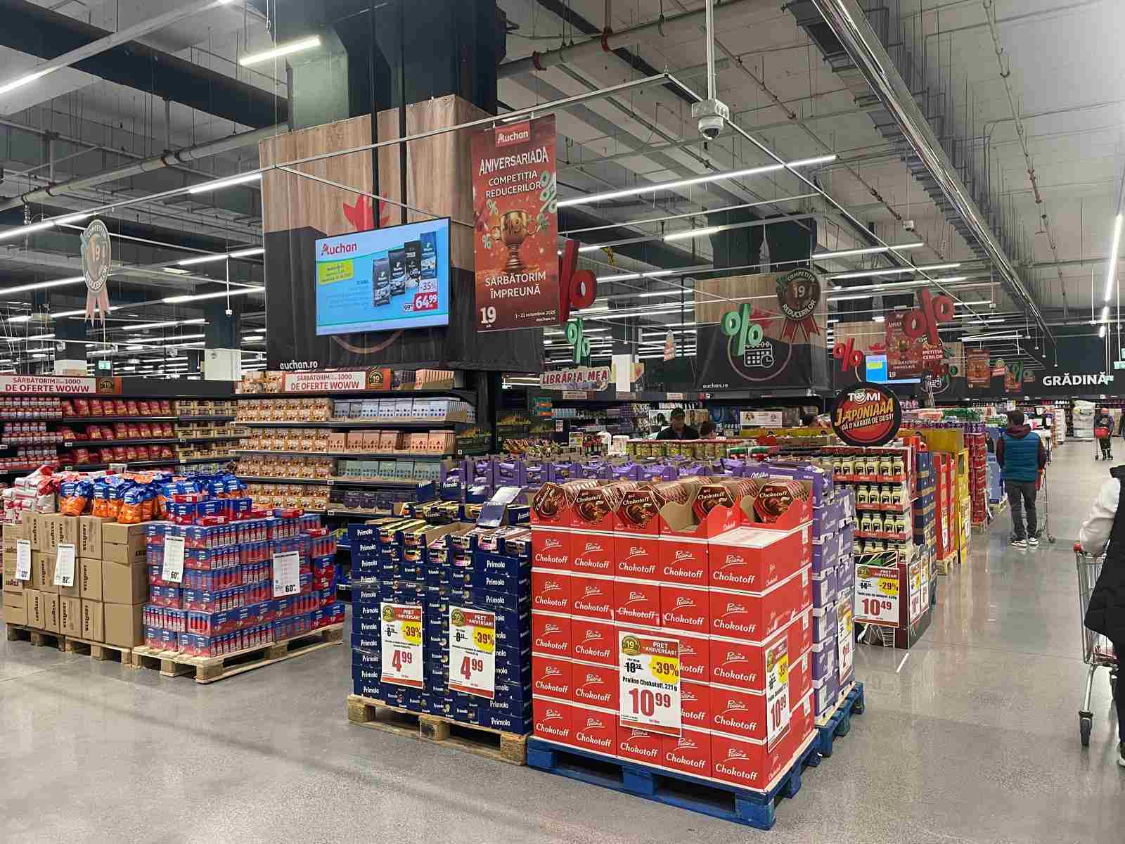 Auchan sărbătorește 19 ani prin Aniversariada cu peste 1.300 de oferte, beneficii speciale MyCLUB și Marea Tombolă cu premii de peste 220.000 lei Auchan sărbătorește 19 ani prin Aniversariada cu peste 1.300 de oferte, beneficii speciale MyCLUB și Marea Tombolă cu premii de peste 220.000 lei
