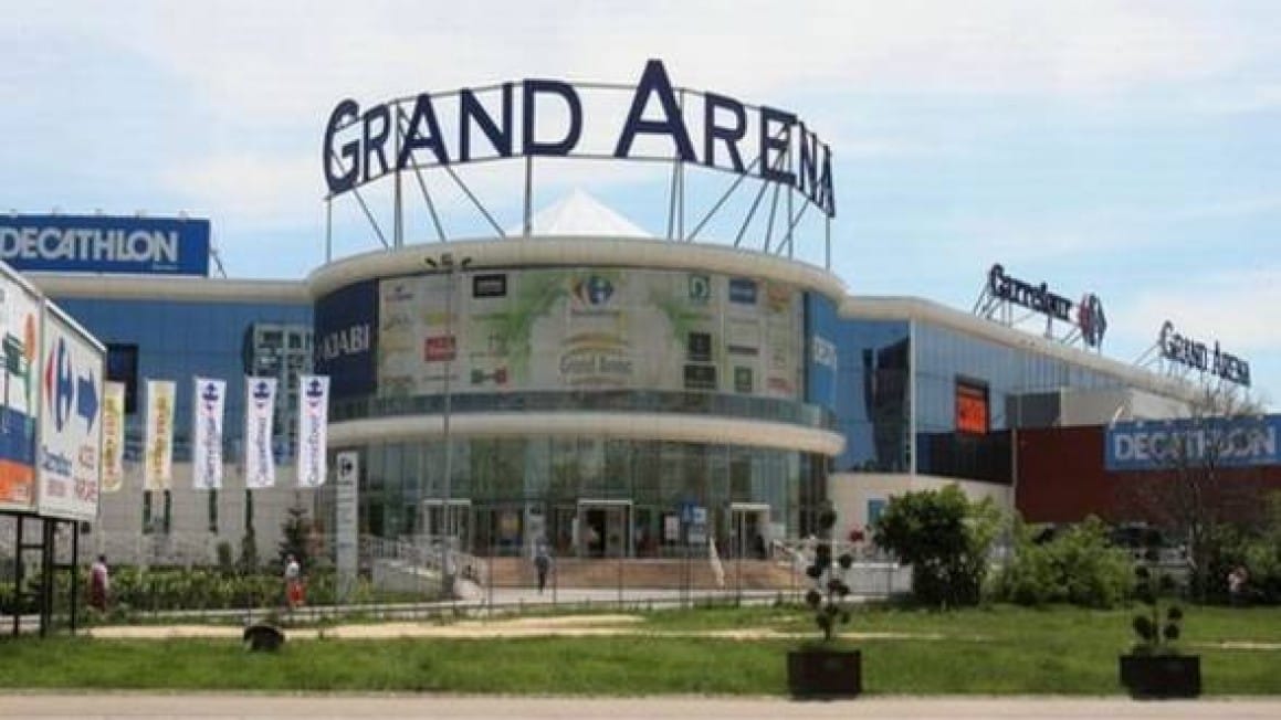 Programul de functionare al centrului comercial Grand Arena din perioada sarbatorilor de iarna 2025-2026