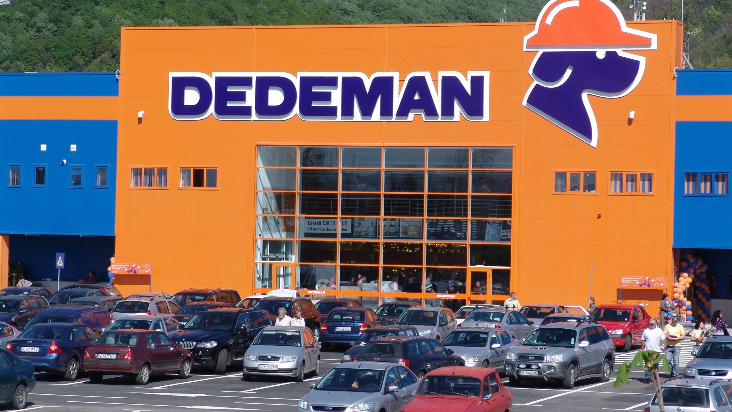 Programul de funcționare al magazinelor Dedeman din perioada sărbătorilor de iarnă 2025-2026 Programul de funcționare al magazinelor Dedeman din perioada sărbătorilor de iarnă 2025-2026