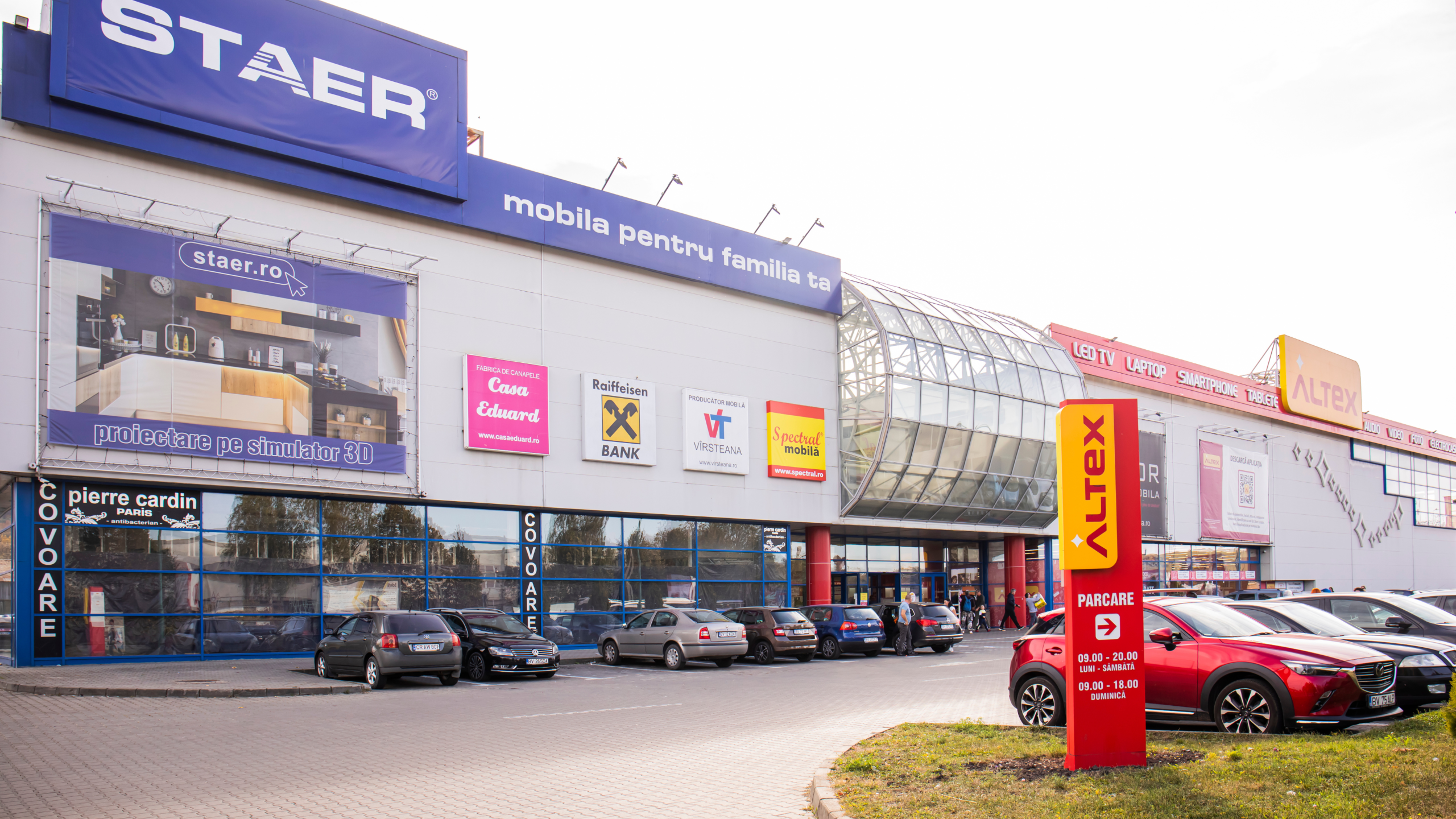 Programul de funcționare al centrului comercial Retail Park Brasov din perioada sărbătorilor de iarna 2025-2026