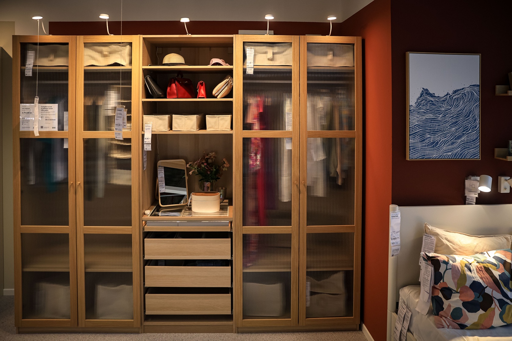 IKEA se extinde în România și deschide la Iași un Studio de Planificare și Comandă, al șaselea din țară

Citește mai mult la: https://www.profit.ro/povesti-cu-profit/retail/foto-ikea-se-extinde-in-romania-si-deschide-la-iasi-un-studio-de-planificare-si-comanda-al-saselea-din-tara-22665401

Informaţiile publicate de Profit.ro pot fi preluate doar în limita a 500 de caractere şi cu citarea în lead a sursei cu link activ. Orice abatere de la această regulă constituie o încălcare a Legii 8/1996 privind dreptul de autor.